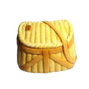 Fishing Creel Basket Salt Shaker Hand Painted Ceramic Lodge Cabin Fisherman Gift